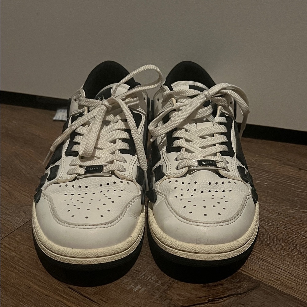 Amiri low top black and white sneakers